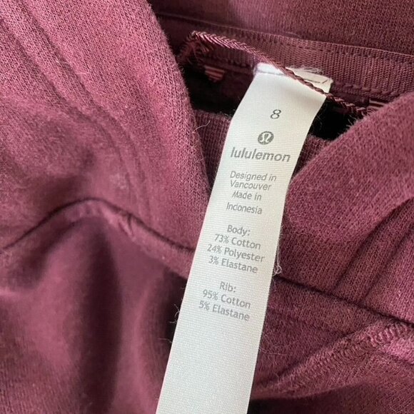 Lululemon All Yours Hoodie Cassis Burgundy Kangaroo Media Pocket Relaxed Size 8 - Picture 6 of 6
